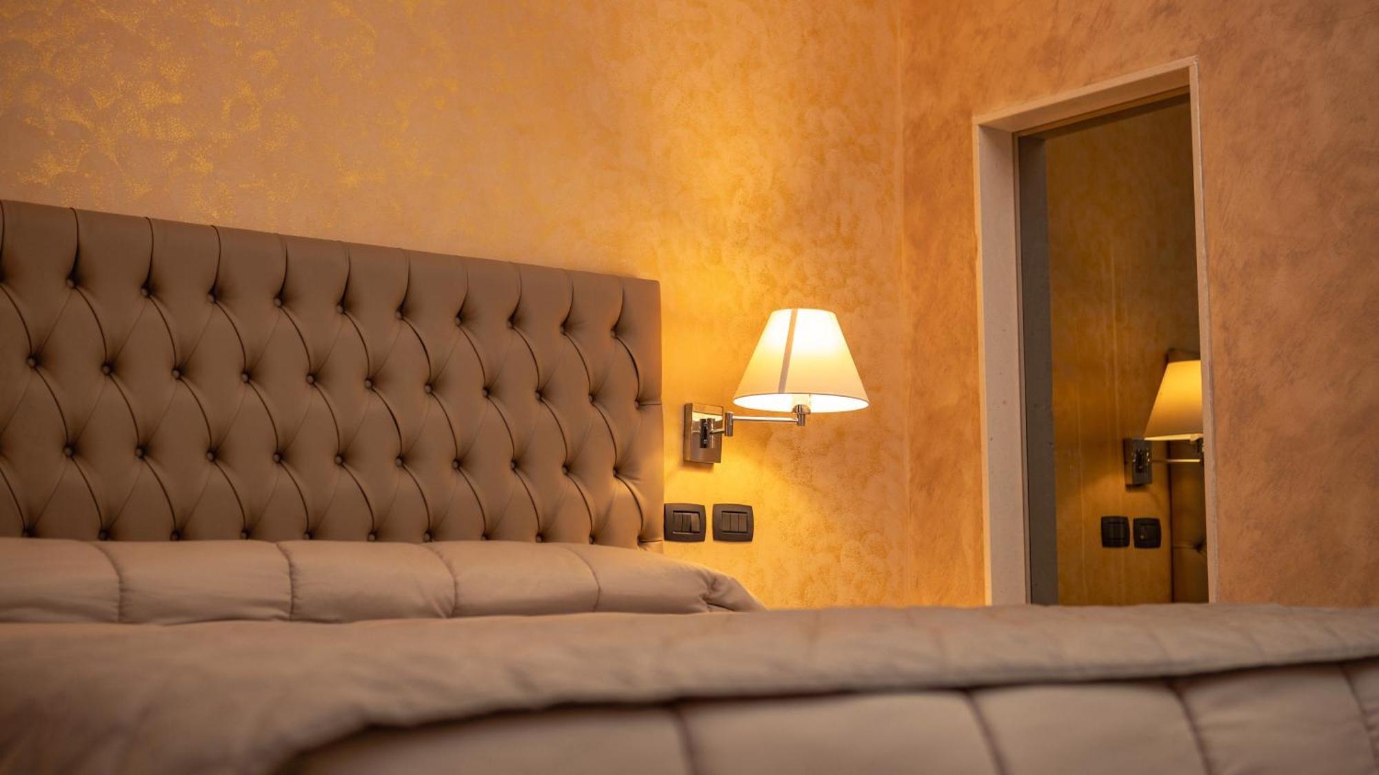 Hotel Donna Crescenza Локоротондо Екстериор снимка